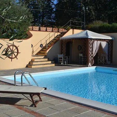 Turignano Apartment *
